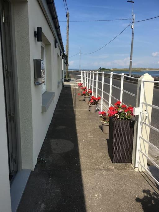 2 Quay Road, Killala. Stunning Sea Front Cottage 외부 사진